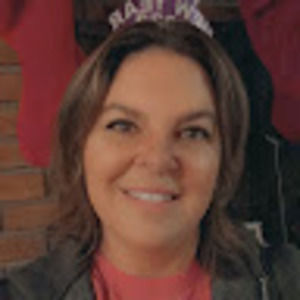 Meet your Posher, Leslie